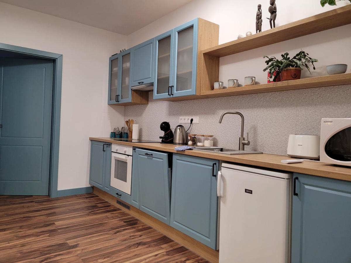 Jegmadar Apartman Debrecen Exteriör bild